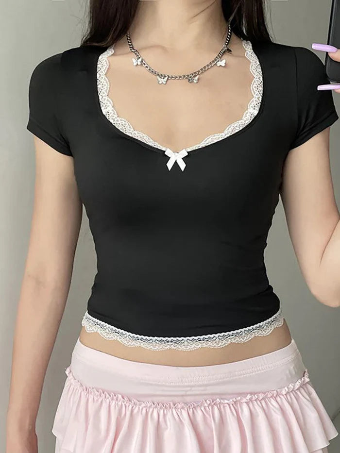 Vintage Bow Lace Trim Slim Crop Top with V Neck