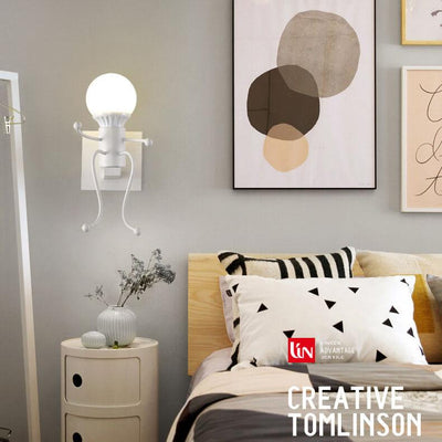 ArtiVillain - Smidseijzer wandlamp met 1 licht