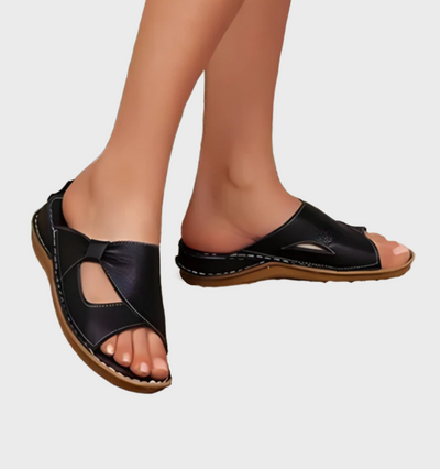 Alani - comfortabele slip-on sandalen met een dikke zool en ondersteuning van de voetboog