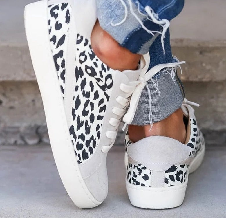 Camilla™  - Trendy Canvas Sneaker met Luipaard details