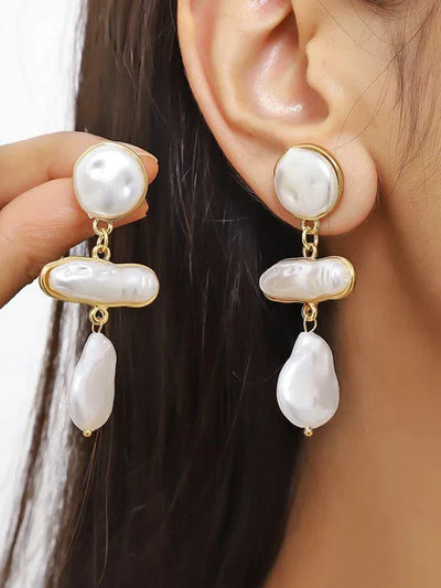 White Vintage Baroque Irregular Faux Pearl Linked Earring