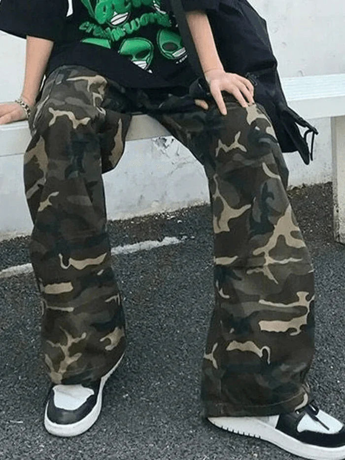 Green Hip Hop Loose Fit Camo Cargo Pants