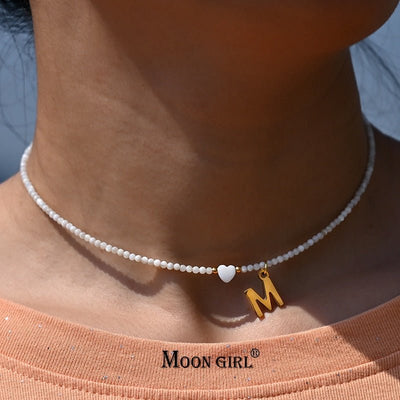 PAREL CHOKER MANDY MET GOUDE LETTER NAAR KEUZE