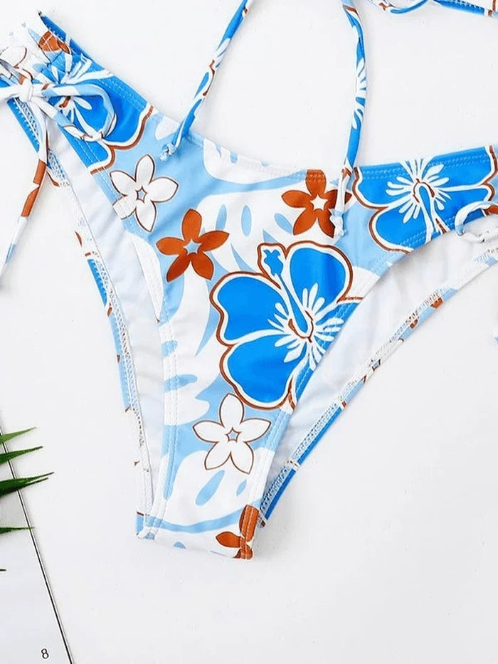 Sweet Wave Bikini Set with Floral Print